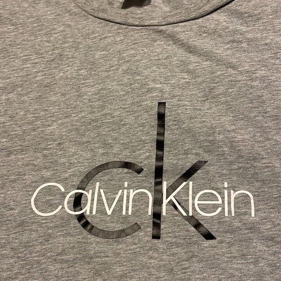 CALVIN‎ Klein Gray Tee Shirt Size XL - Picture 2 of 7